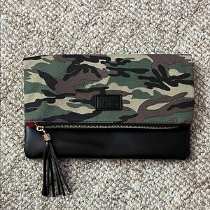 Funky Monkey women’s Fold over Camouflage and Black Bag